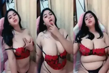 Cantik Montok Tobrut Colmek Live Sampai Squirt Basah Kuyup HD