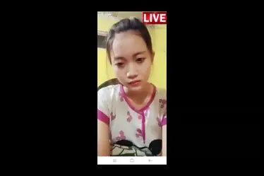 Live Show CantiQ Cewek Cantik Montok Colmek Memek Basah Lumer